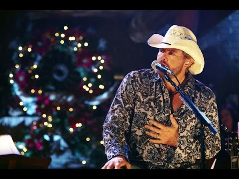 இڿڰۣ Toby Keith ♥ Live ♥ Santa I'm Right Here இڿڰۣ - YouTube